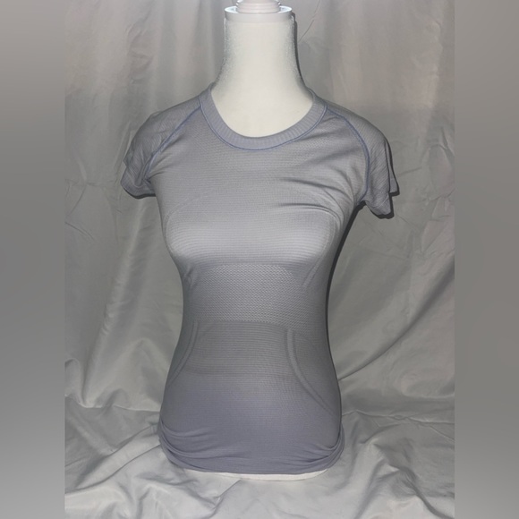 LULULEMON SWIFTLY TECH! - Picture 2 of 2